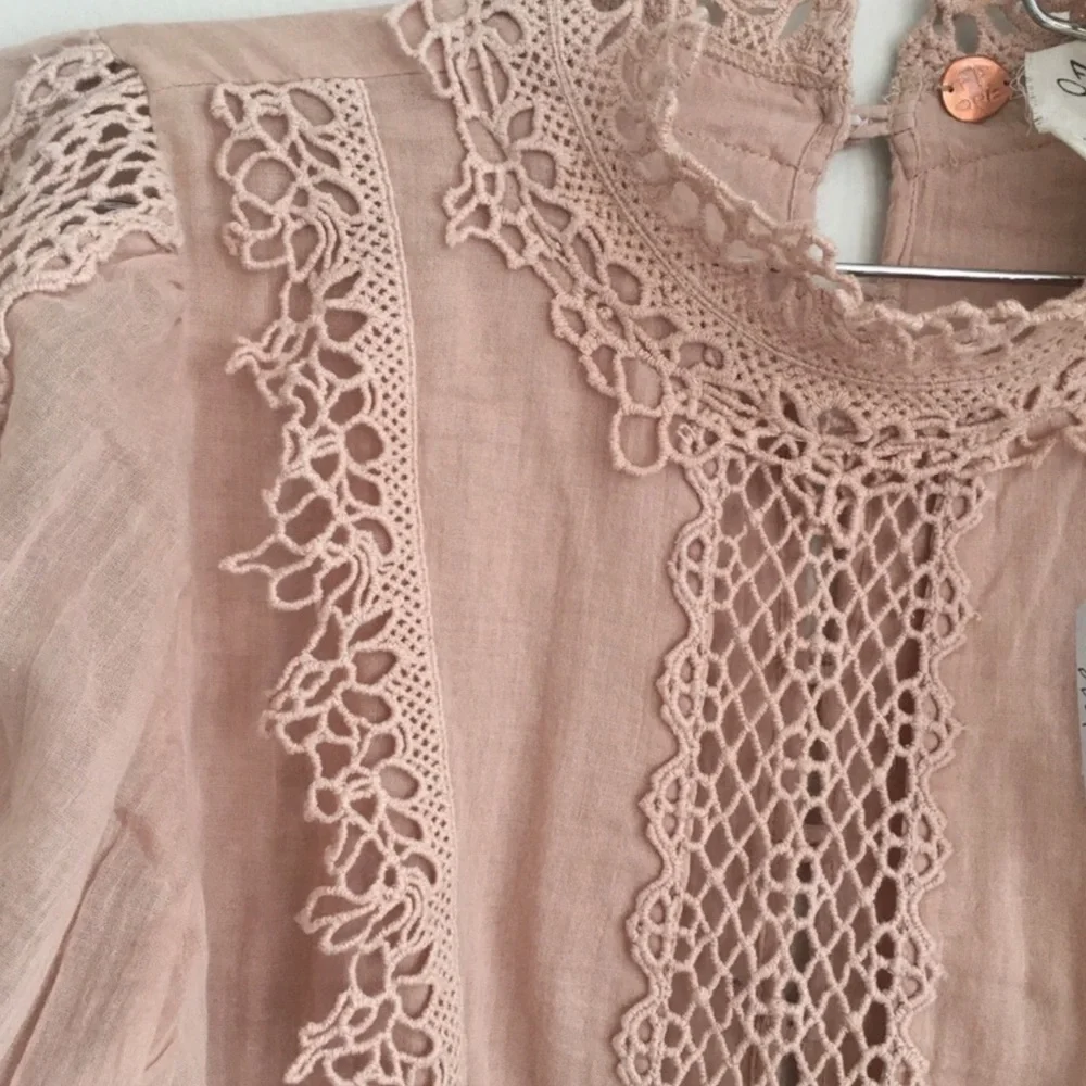 Free People One Blush Victoria Blouse Cut Lace Button Back Puff Sleeves Size S